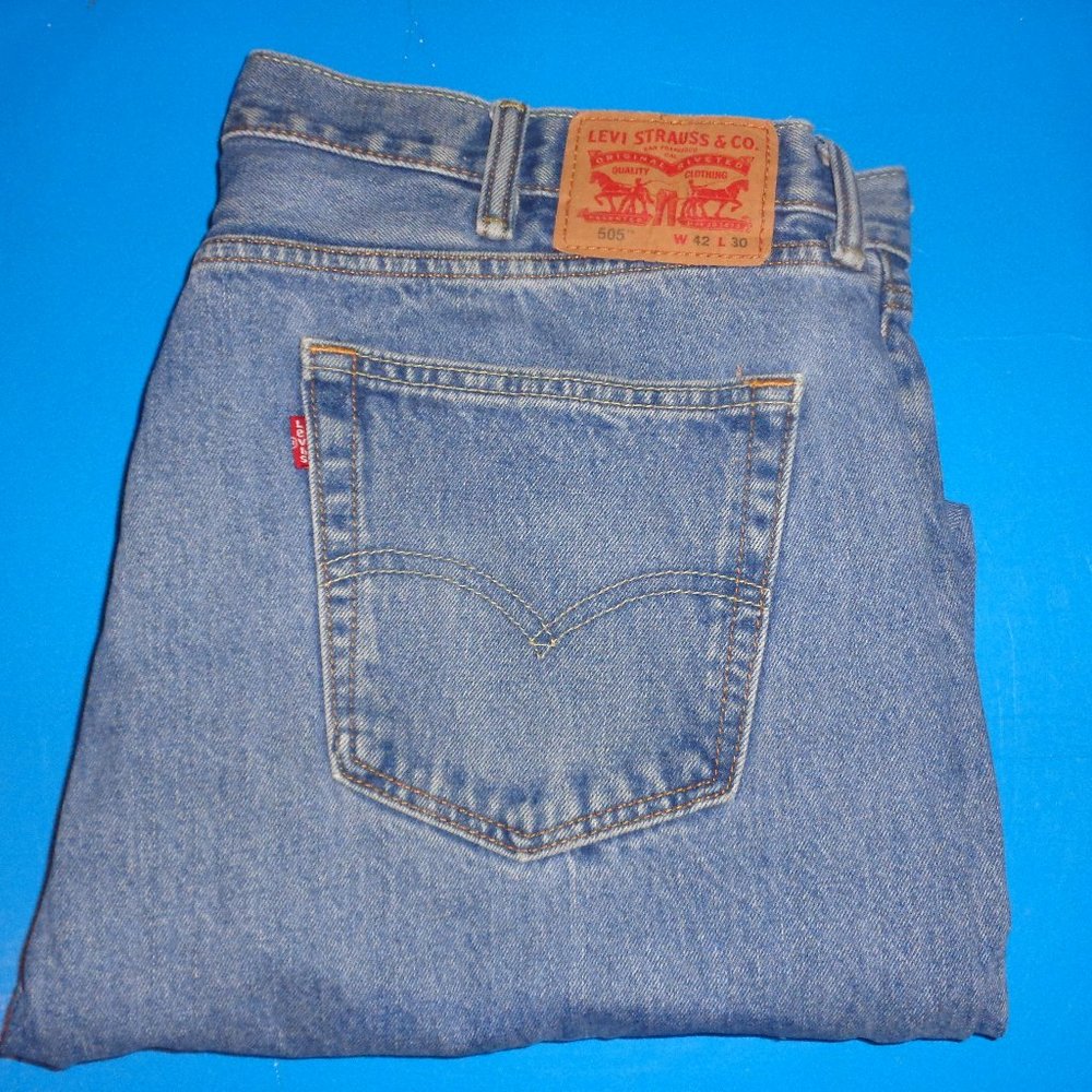 Levis 505 Regular Fit Blue Jeans size 42 x 30